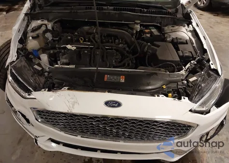 2020 Ford Fusion Titanium из США, поврежденный, VIN 3FA6P0D93LR193799